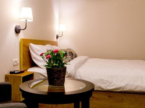 Max Hotel