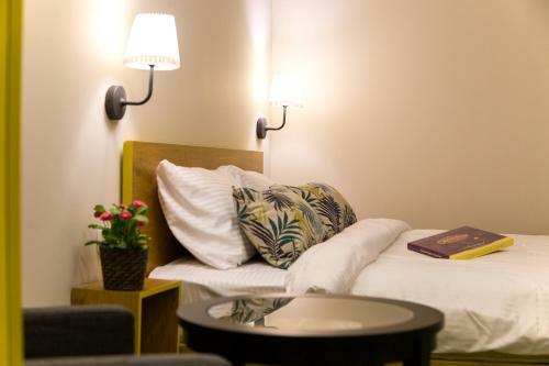 Max Hotel