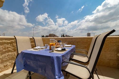 Apartamento Enjoy Views Of Jerusalem From Chic Flat