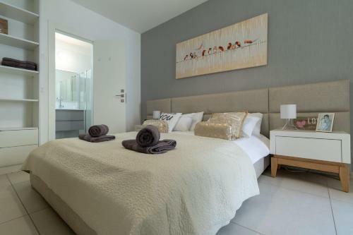 Apartamento Enjoy Views Of Jerusalem From Chic Flat