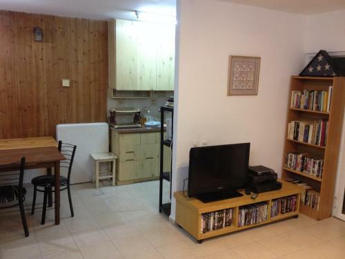 Bed & Breakfast He-khaluts Apartment