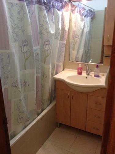 Bed & Breakfast He-khaluts Apartment