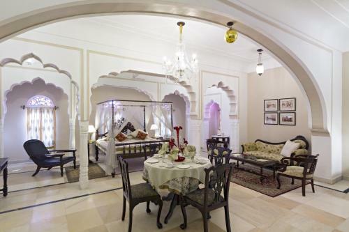 Alsisar Mahal- Heritage Hotel