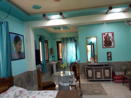 Hostal Raghushilp Guest House
