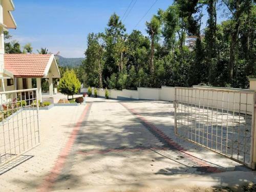 Kalyan Cool Villa - Chikmagalur