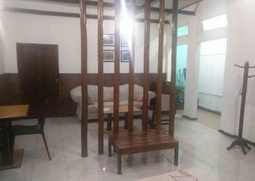 Hotel Arini