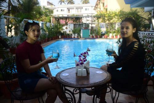 Hotel Baywatch Express Vishi