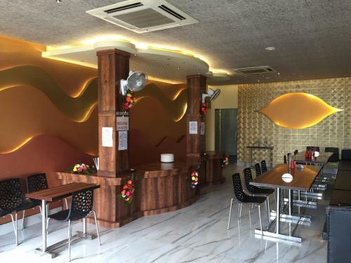 Hotel Samrat