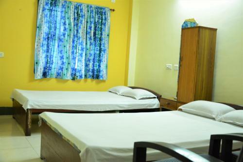 Shivanand Lodge