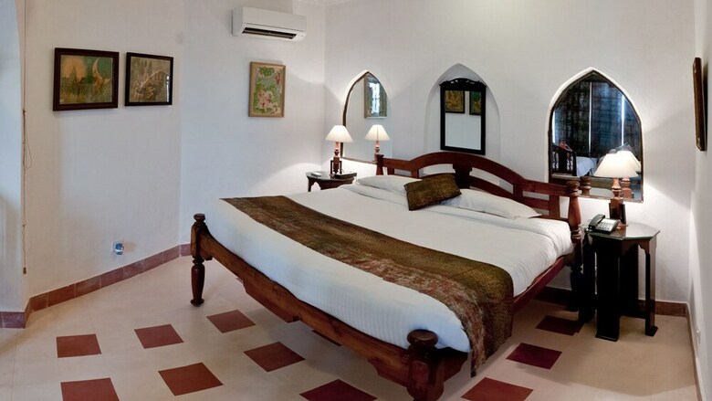 Hotel Neemrana's - Hill Fort - Kesroli