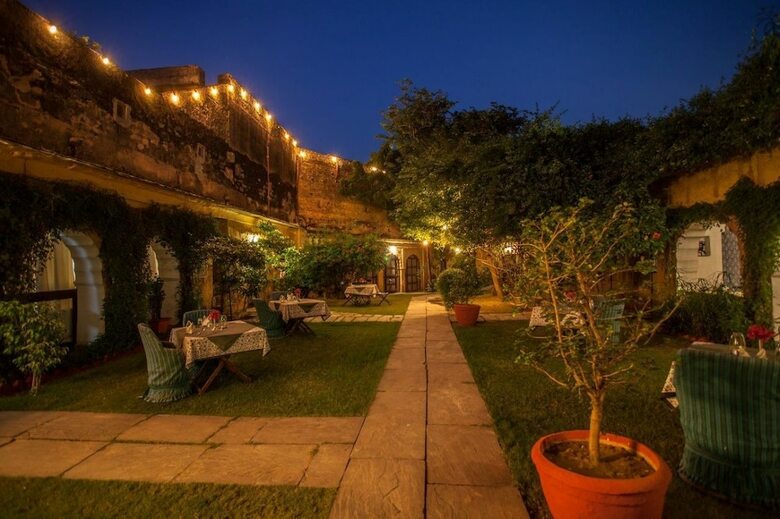 Hotel Neemrana's - Hill Fort - Kesroli
