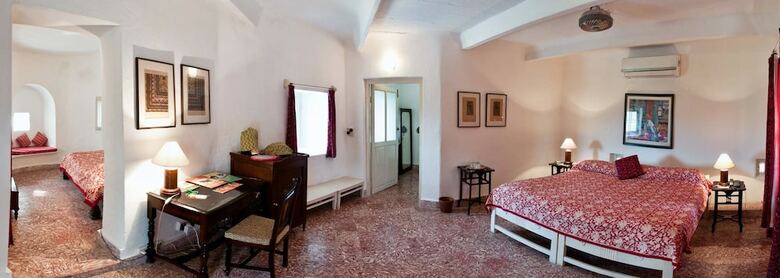 Hotel Neemrana's - Hill Fort - Kesroli