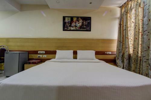 Bed & Breakfast Hotel Rajsangam International