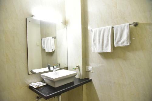 Hotel The Himalaya Park