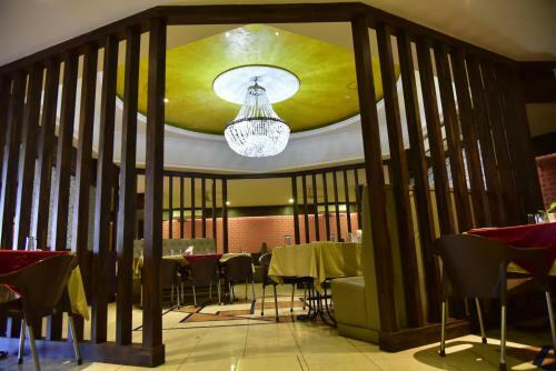 Hotel The Himalaya Park