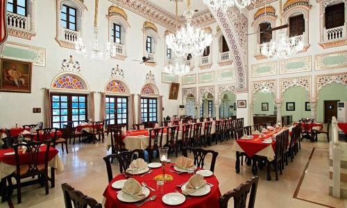 Hotel Laxmi Vilas Palace