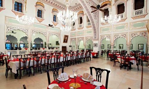 Hotel Laxmi Vilas Palace