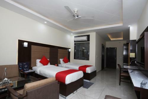 Oyo 19514 Hotel Park Regency