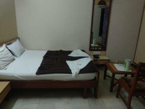 Lodge Hotel Rajwada International