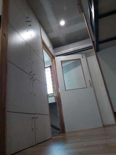 Arya Dormitory Hotel