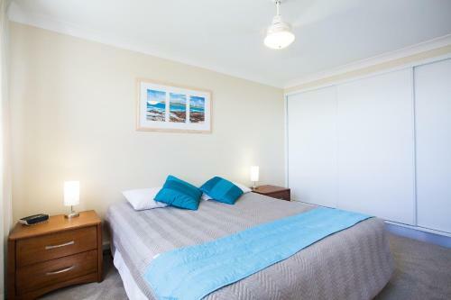 Aparthotel Headland Tropicana Resort