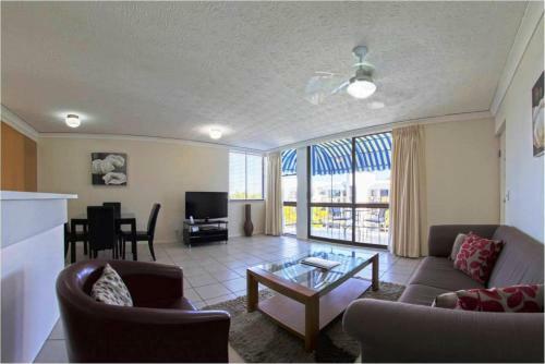 Aparthotel Headland Tropicana Resort