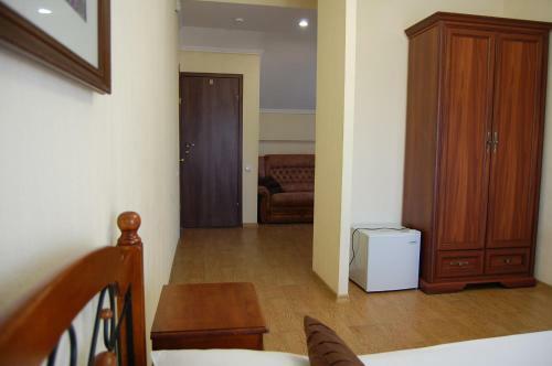 Hotel Shato