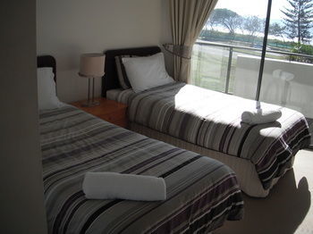 Aparthotel Meridian Alex Beach Apartments