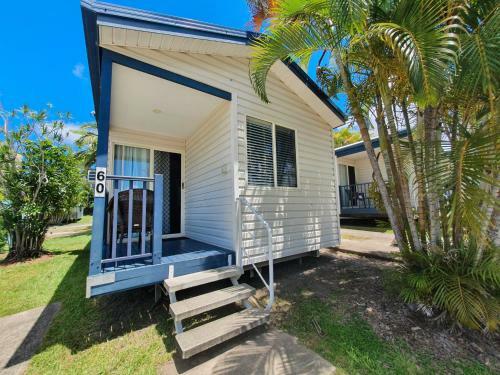 Alex Beach Cabins And Tourist Park