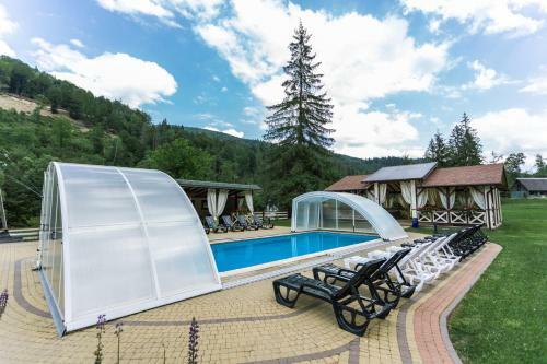 Tsarynka Holiday Park