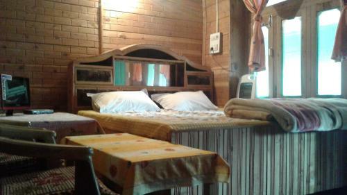 Tirthan Valley Luxmi Homestay