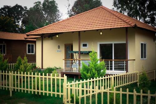 Villa Blue Mountain Valley Homestay