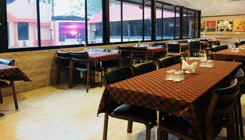 Hotel Harshawardhan