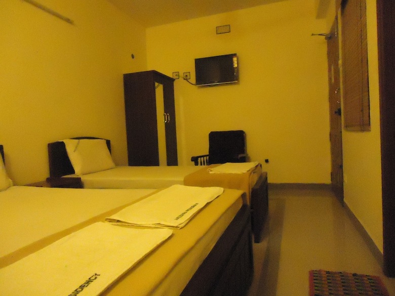 Lodge Arudhra Residency