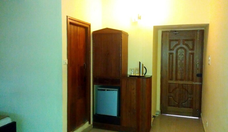 Lodge Arudhra Residency