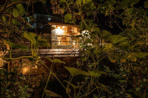 Hostal Notonmap - H2o House