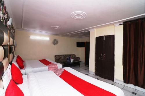 Oyo 9452 Hotel Moonlight