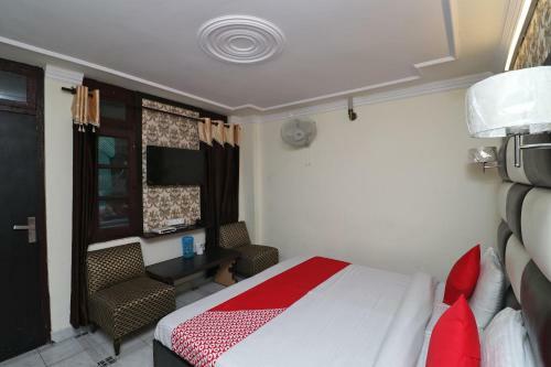 Oyo 9452 Hotel Moonlight