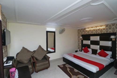 Oyo 9452 Hotel Moonlight