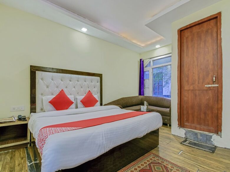 Oyo 23363 Hotel Highland