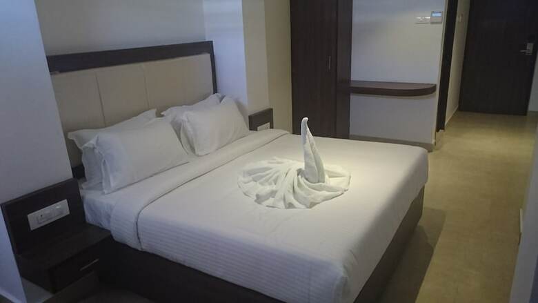 Arcot Woodlands Hotel