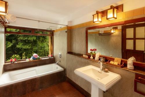 Hotel Kurumba Village Resort ? Nature Resorts
