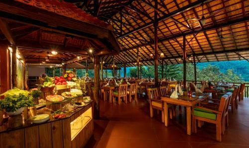 Hotel Kurumba Village Resort ? Nature Resorts