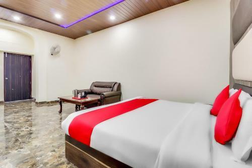 Oyo 22331 Hotel Himdhara