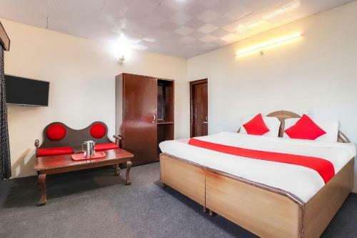 Oyo 22331 Hotel Himdhara