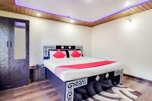 Oyo 22331 Hotel Himdhara