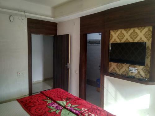Hotel Rudraksha Inn