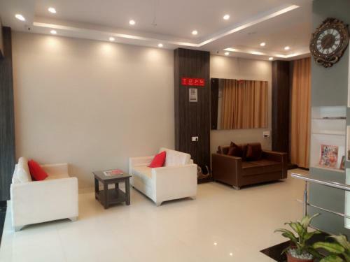 Hotel Rudraksha Inn
