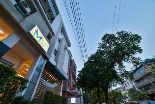 Hotel Mint Safdarjung Near Iit New Delhi