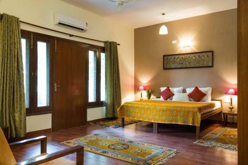 Hostie Pulkavali ? Farm Villa